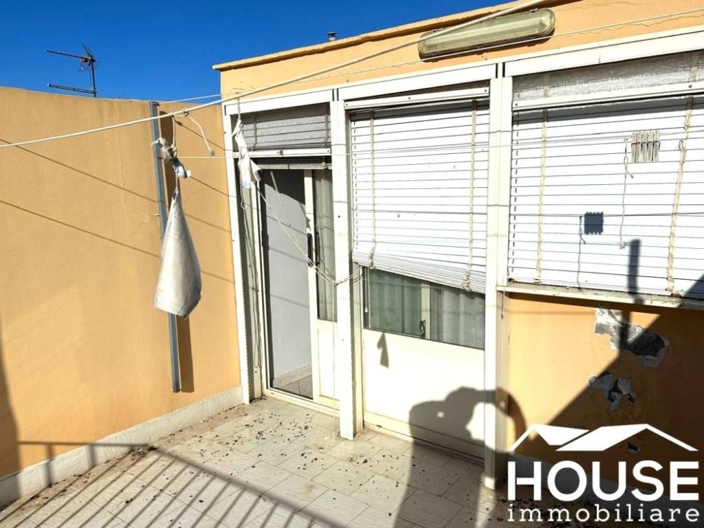 Casa indipendente a Regalbuto in Via Roma - Foto 4