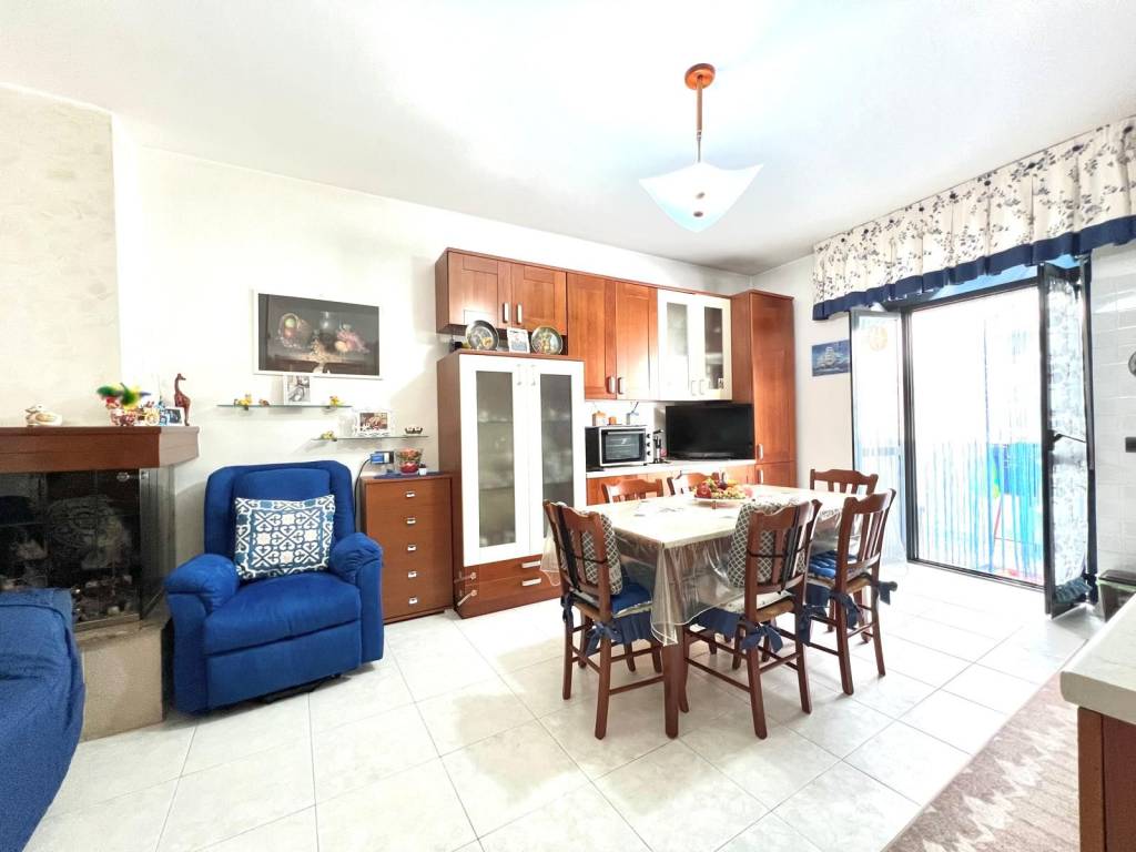 Appartamento a Grumo appula in Via Vito Dragone, 7 - Foto 5