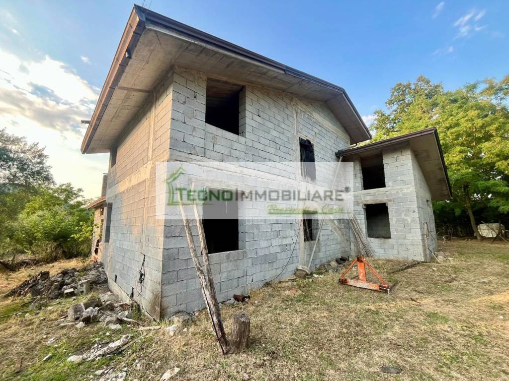 Villa a Esperia in Via Querce del Rosario - Foto 2