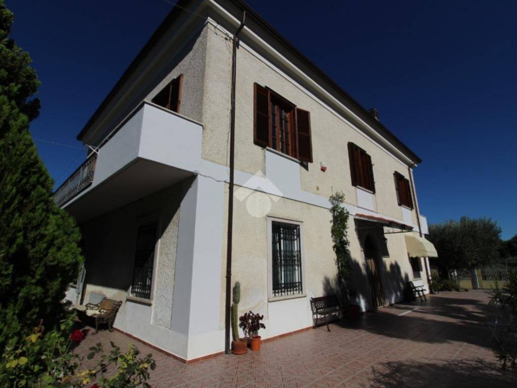 Villa a Pescara in Str. Vicinale Colle Breccia, 43 - Foto 4