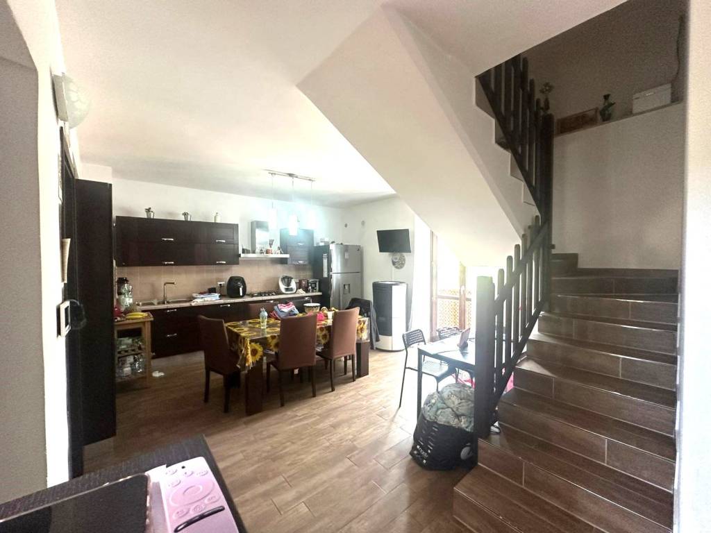Appartamento a San cipriano picentino in Via Don Zeno, 2 - Foto 5