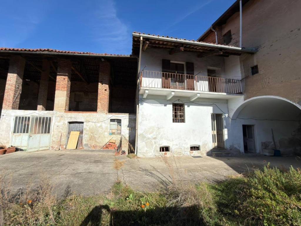 Casa indipendente a Volpiano in Via Raimondo, 7 - Foto 4