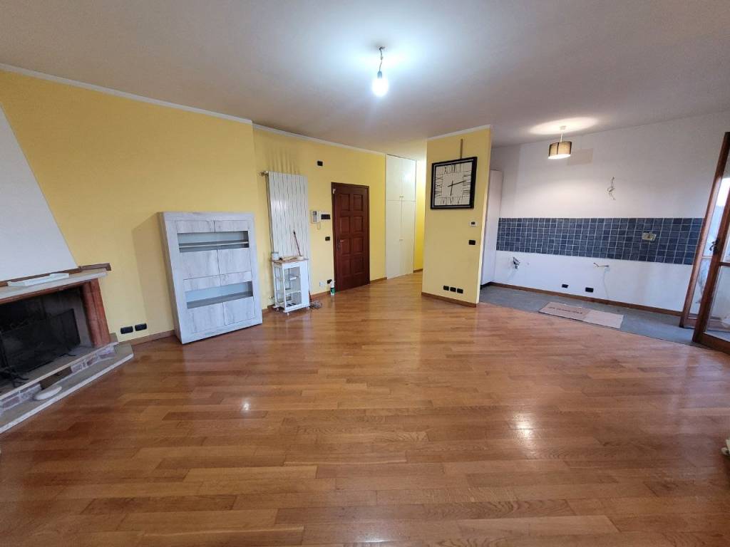 Appartamento a Beinasco in Via dei Villini, 26 - Foto 3