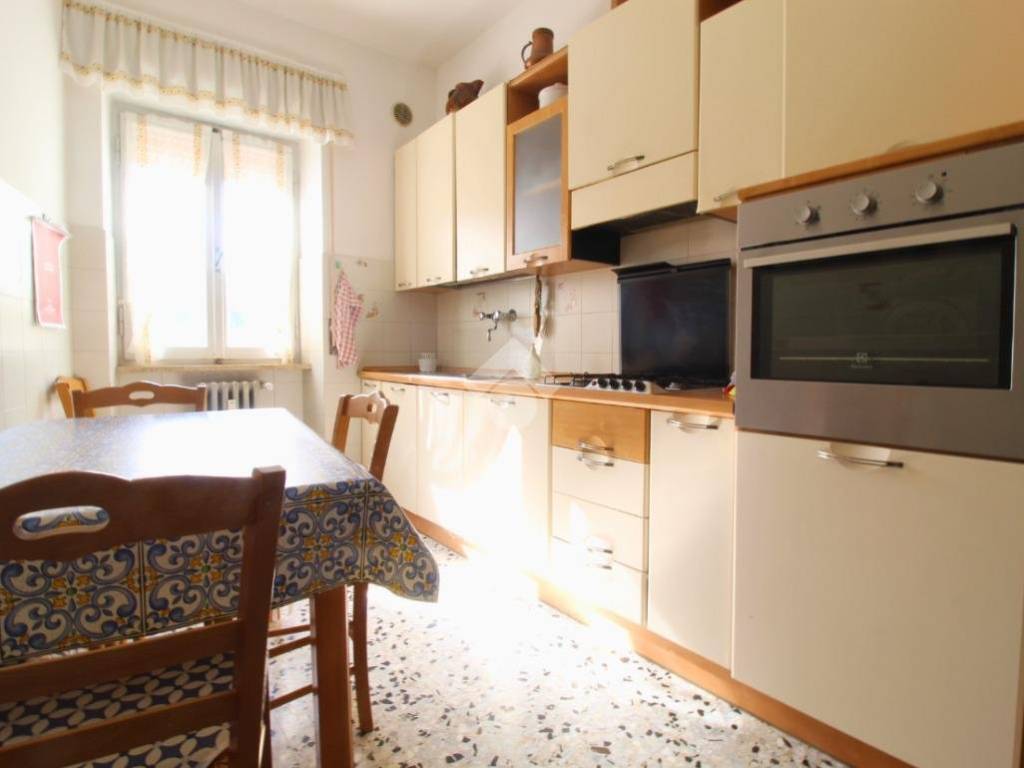 Appartamento a Ascoli piceno in Via Pietro Toselli, 13 - Foto 3