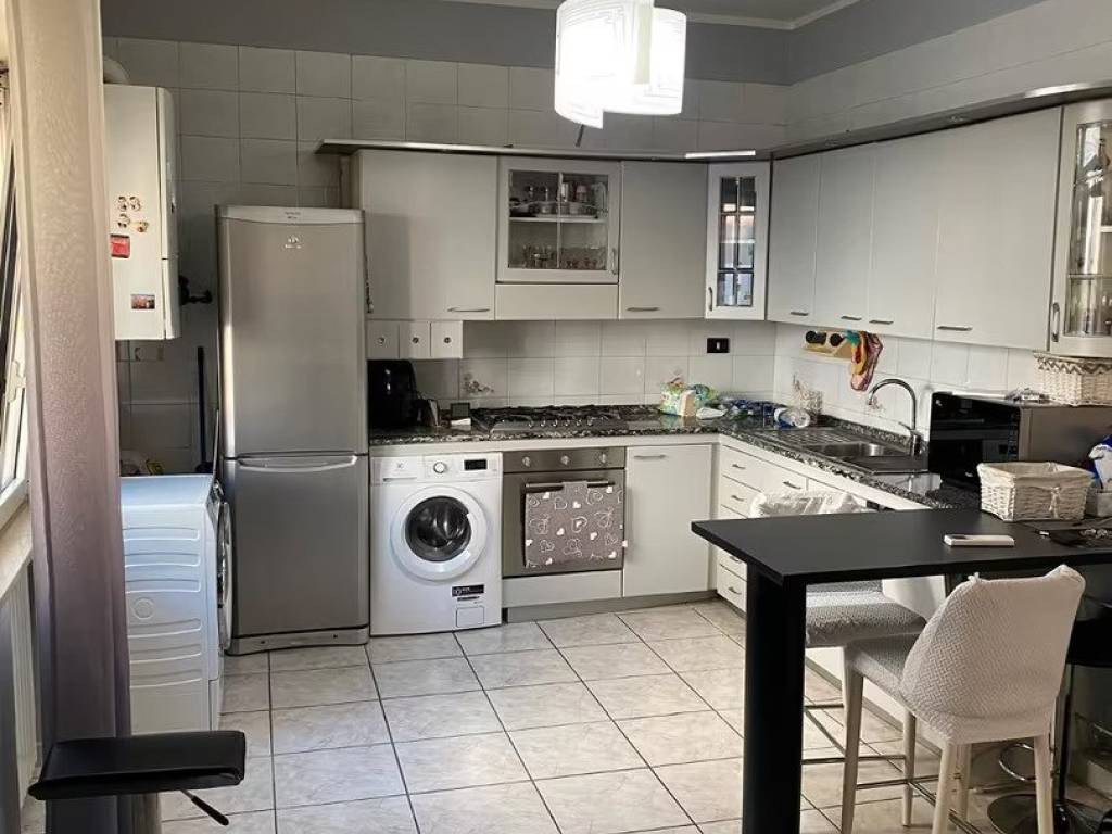 Appartamento a Benevento in Via Maria Pacifico - Foto 2