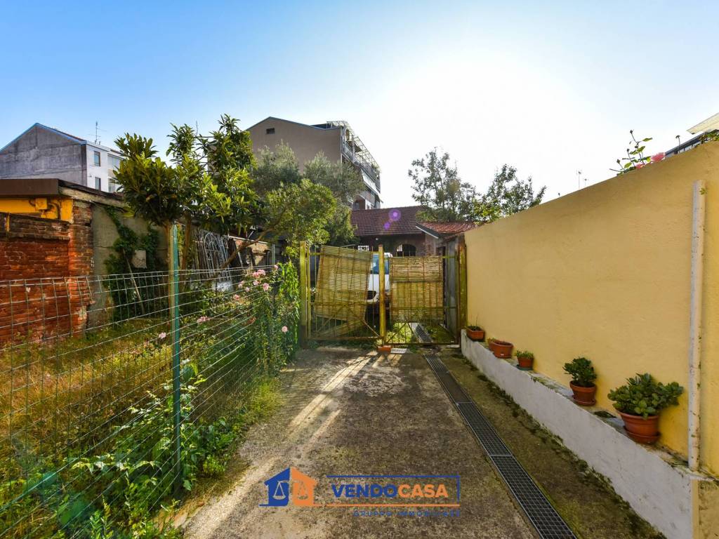 Appartamento a Venaria reale in Via Filippo Juvarra, 27 - Foto 2