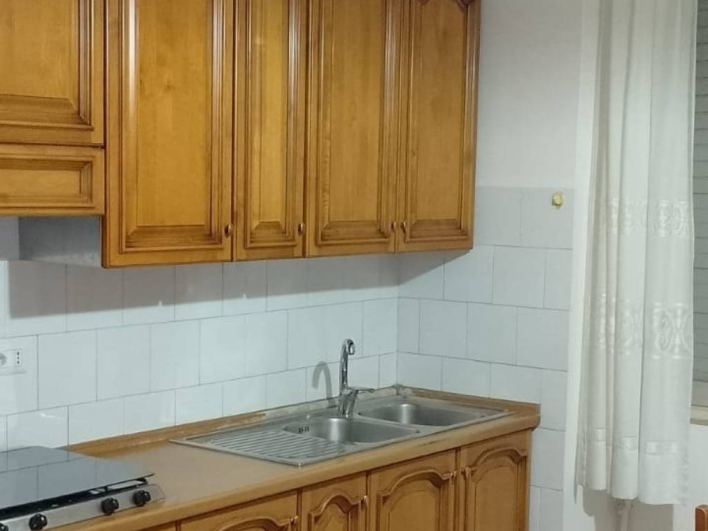 Appartamento a Civitanova marche in Viale 4 Novembre - Foto 2