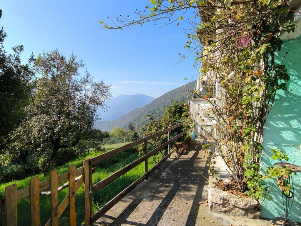 Rustico / casale a Grone - Foto 2