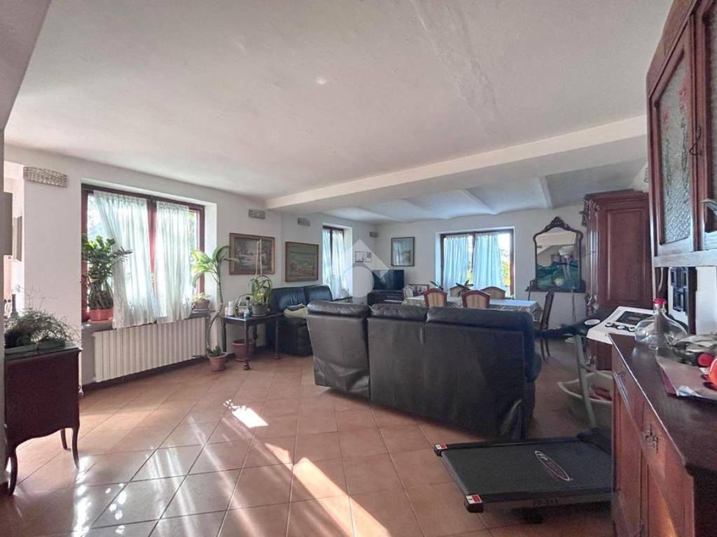 Casa indipendente a Asti in Località Valleversa, 130 - Foto 2