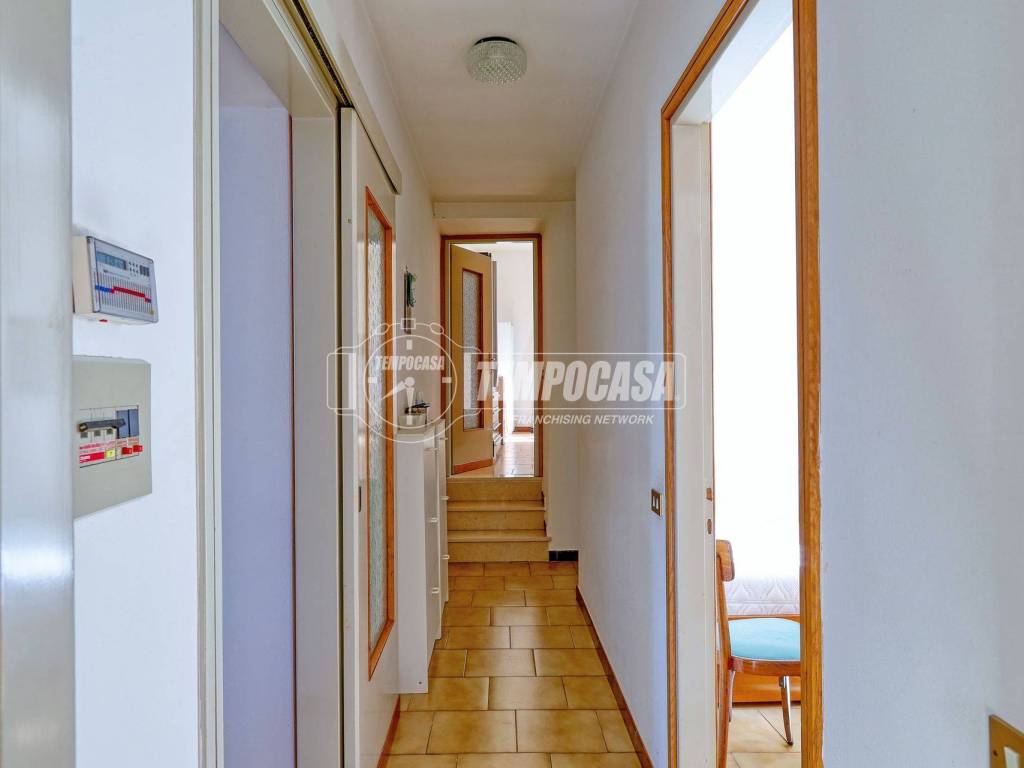Appartamento a Viggiù in Via Roma - Foto 4