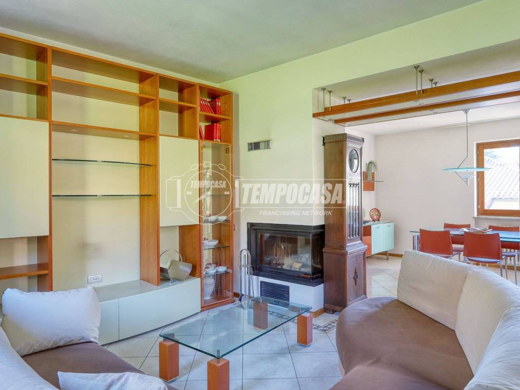 Appartamento a Viggiù in Via Roma - Foto 5