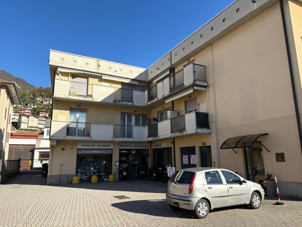 Appartamento a Calolziocorte in Corso Europa, 45 - Foto 2