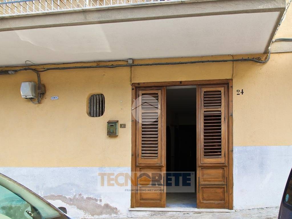 Appartamento a Monreale in Via B. Manfredi, 24 - Foto 2