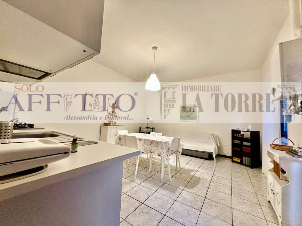 Appartamento a Alessandria in Corso Virginia Marini - Foto 2