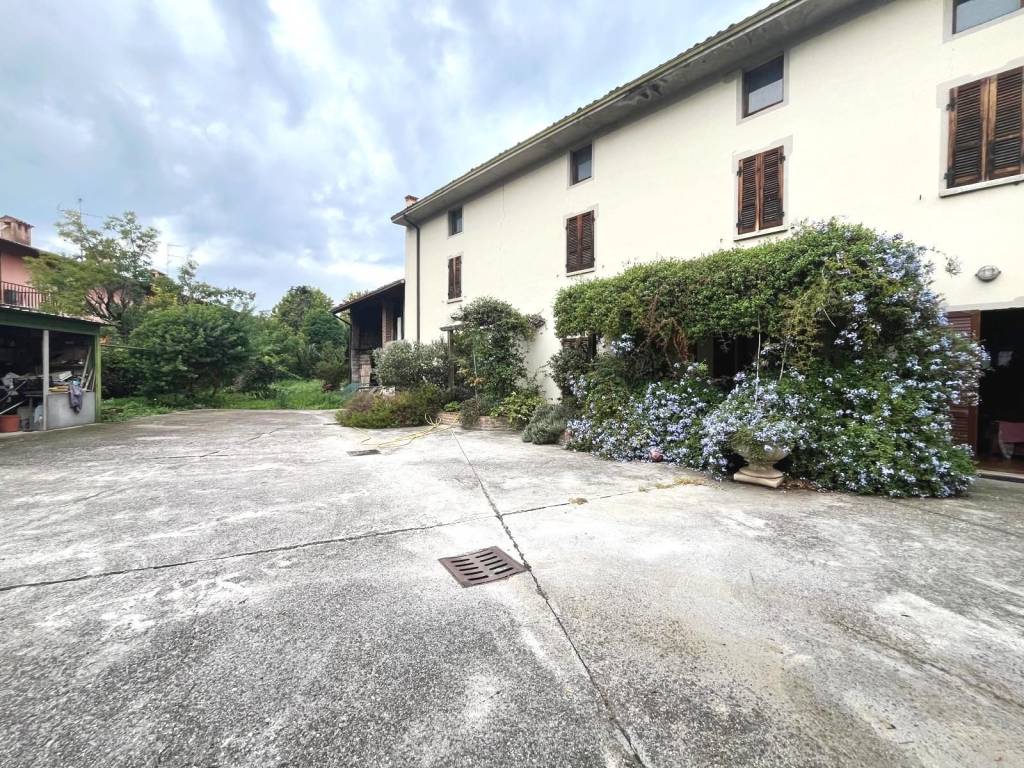Rustico / casale a Montichiari in Via Giuseppe Guerzoni - Foto 5