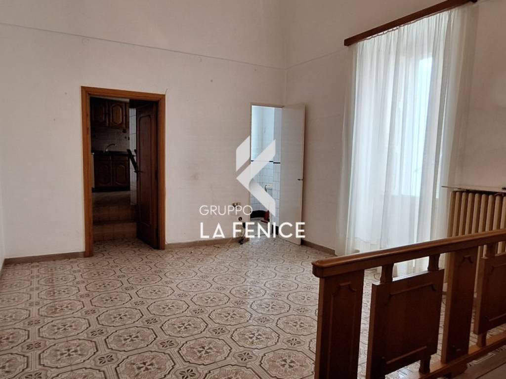 Casa indipendente a Locorotondo in Via Cesare Battisti - Foto 2