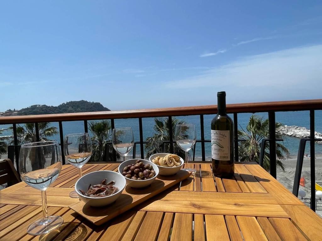 Appartamento a Sestri levante in Viale Giuseppe Mazzini, 310 - Foto 2