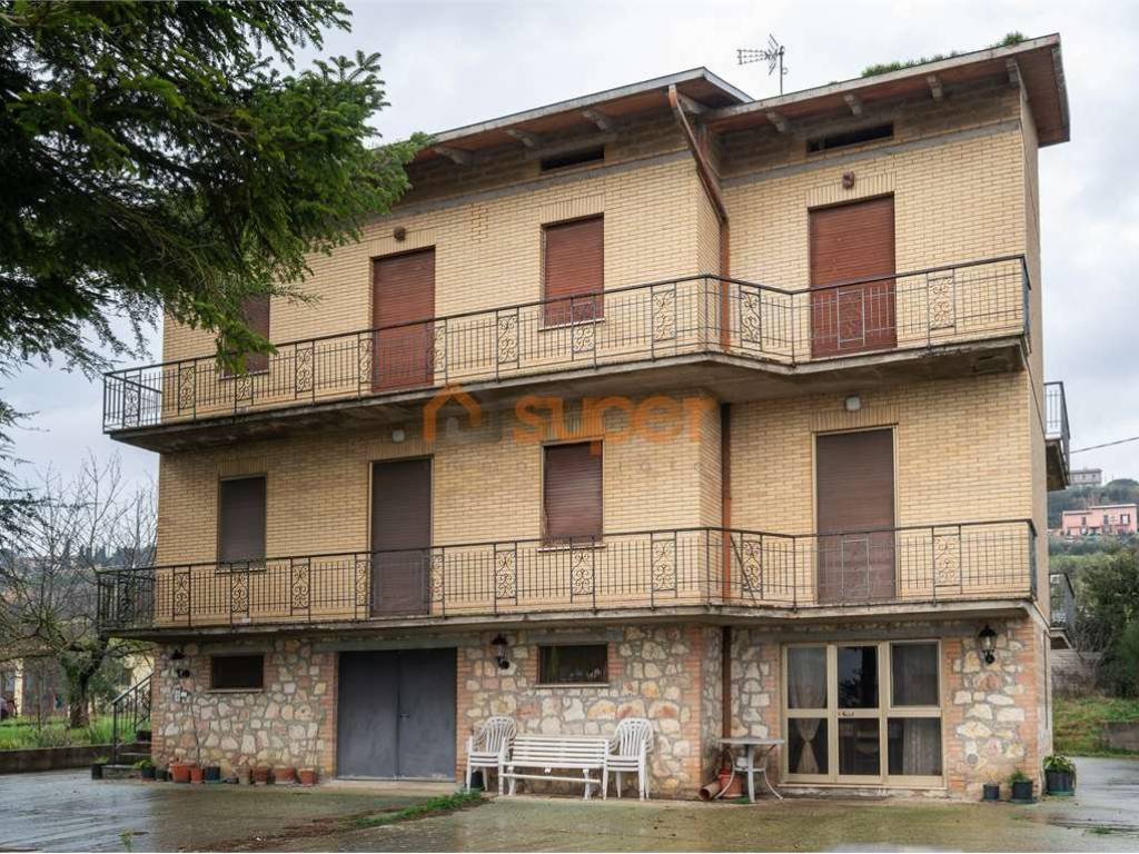 Appartamento a Torgiano in Via Assisi - Foto 2