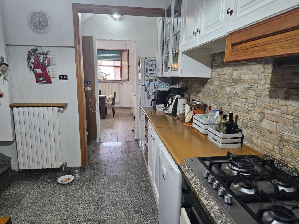 Villetta a schiera a Assisi in Via della Madonna dell'Olivo, 47 - Foto 3