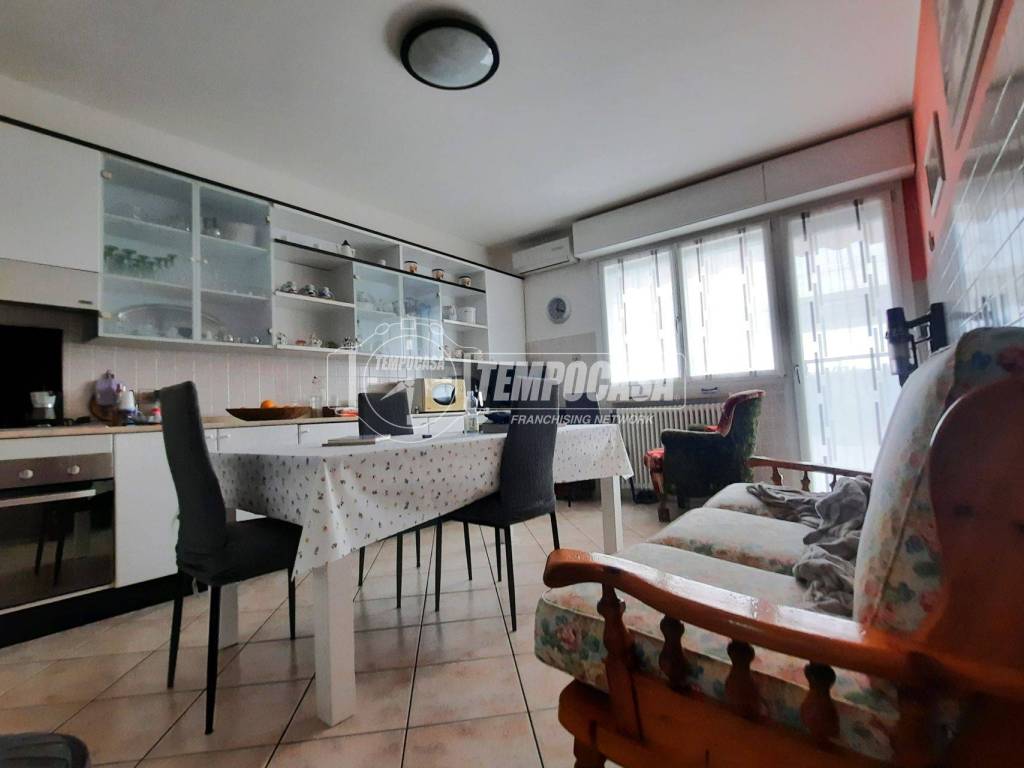 Casa indipendente a Ivrea in Via Don Giuseppe Mosetto - Foto 5