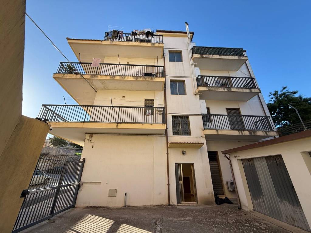 Attico / mansarda a Ragusa in Via Stesicoro, 118 - Foto 2