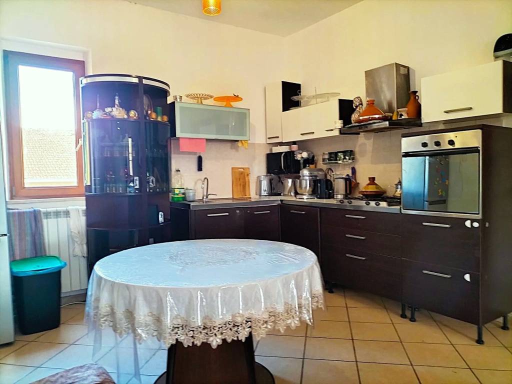 Appartamento a Umbertide in Via Soli - Foto 5