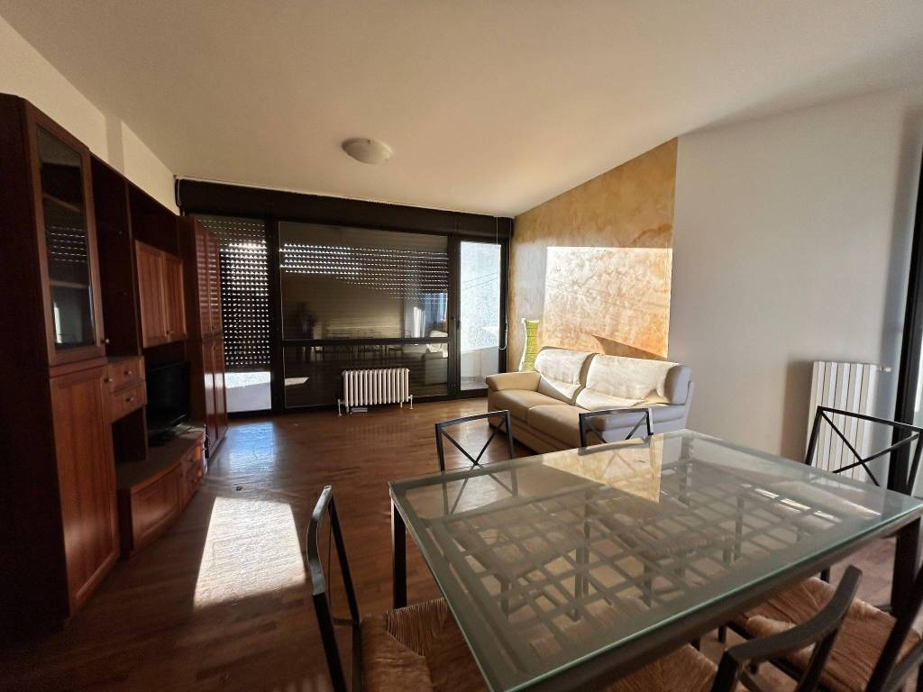 Appartamento a Bologna in Via Emilio Zago - Foto 2