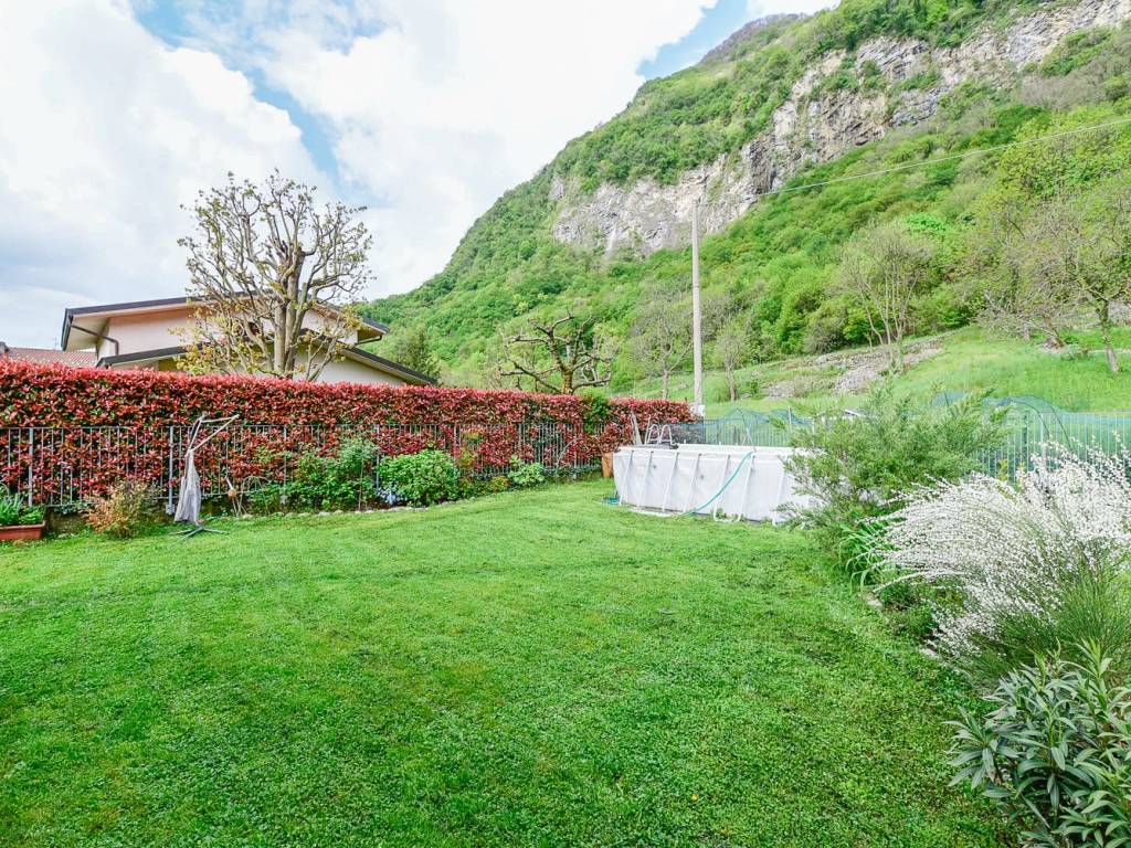 Villa a Asso in Via Alcide De Gasperi, 12 - Foto 5