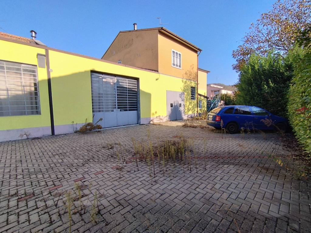 Appartamento a Broni in Via Guglielmo Marconi, 27 - Foto 2