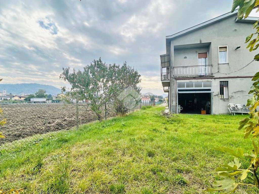 Casa indipendente a Broni in Via Privata Rosa Nera, 10 - Foto 3