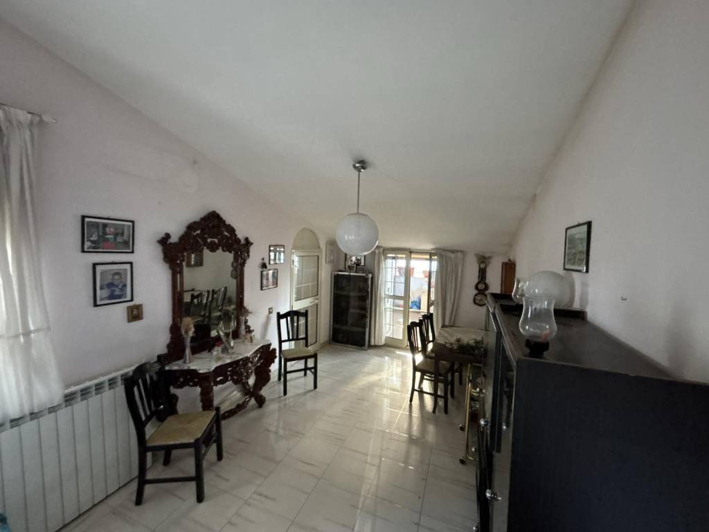 Casa indipendente a Castrovillari in Via Giuseppe Mazzini, 99 - Foto 2