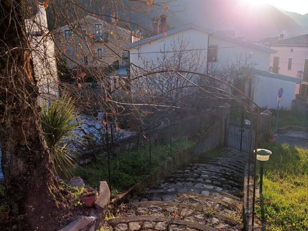 Appartamento a Trecchina in Via Sant' Elena, 16 - Foto 3