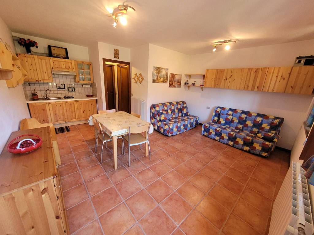 Appartamento a Cerete in Via Antonio Locatelli - Foto 4