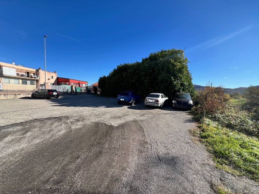 Terreno a Giaveno in Via Caduti sul Lavoro - Foto 2