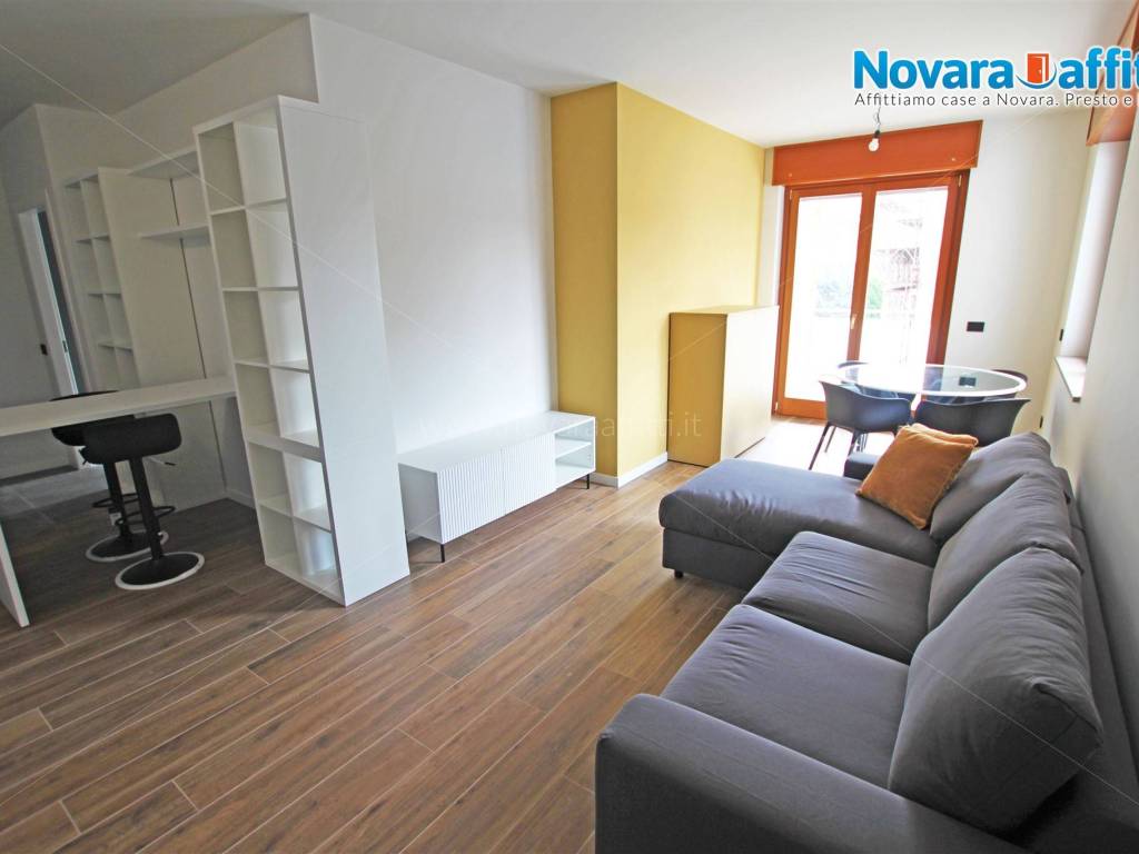 Appartamento a Novara in Via Antonio Rosmini - Foto 2