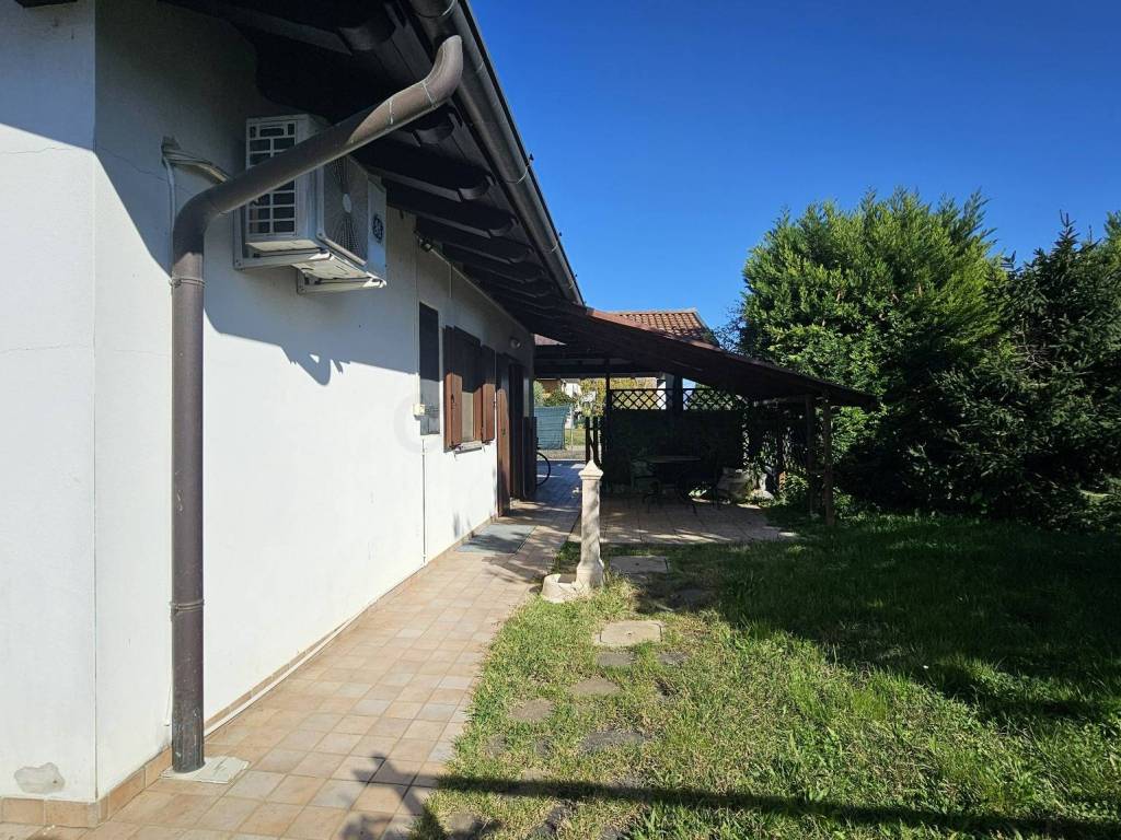 Appartamento a Mariano del friuli in Via Campo Sportivo, 16 - Foto 3