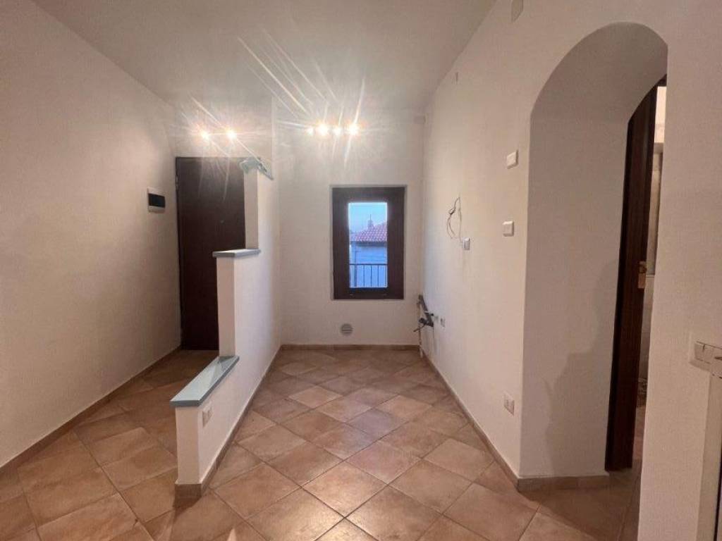 Appartamento a Gorla minore in Via Sant'Antonio - Foto 4