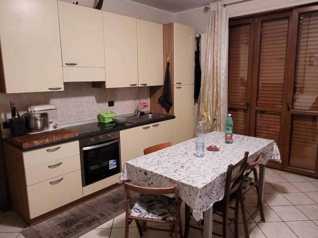 Appartamento a Novara in Via Sforzesca - Foto 3