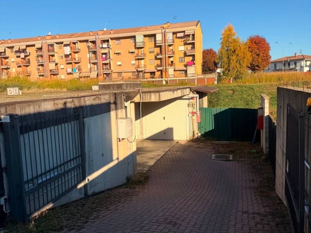 Box / garage a Saluzzo in Via Antica Torino, 43 - Foto 4