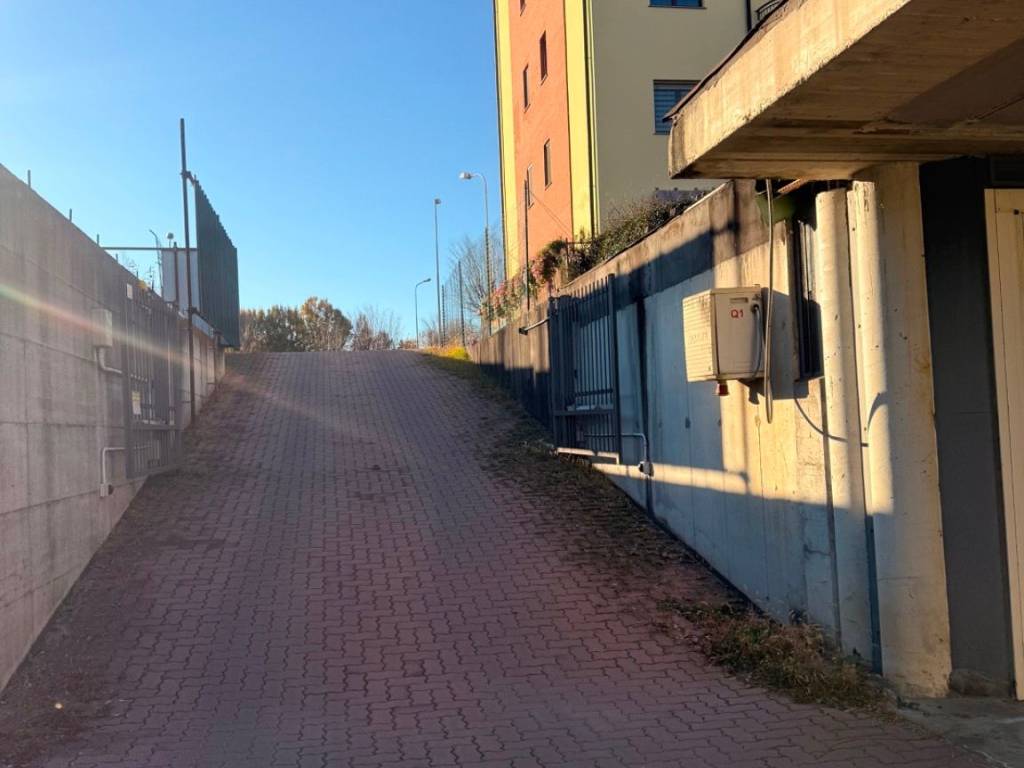 Box / garage a Saluzzo in Via Antica Torino, 43 - Foto 5