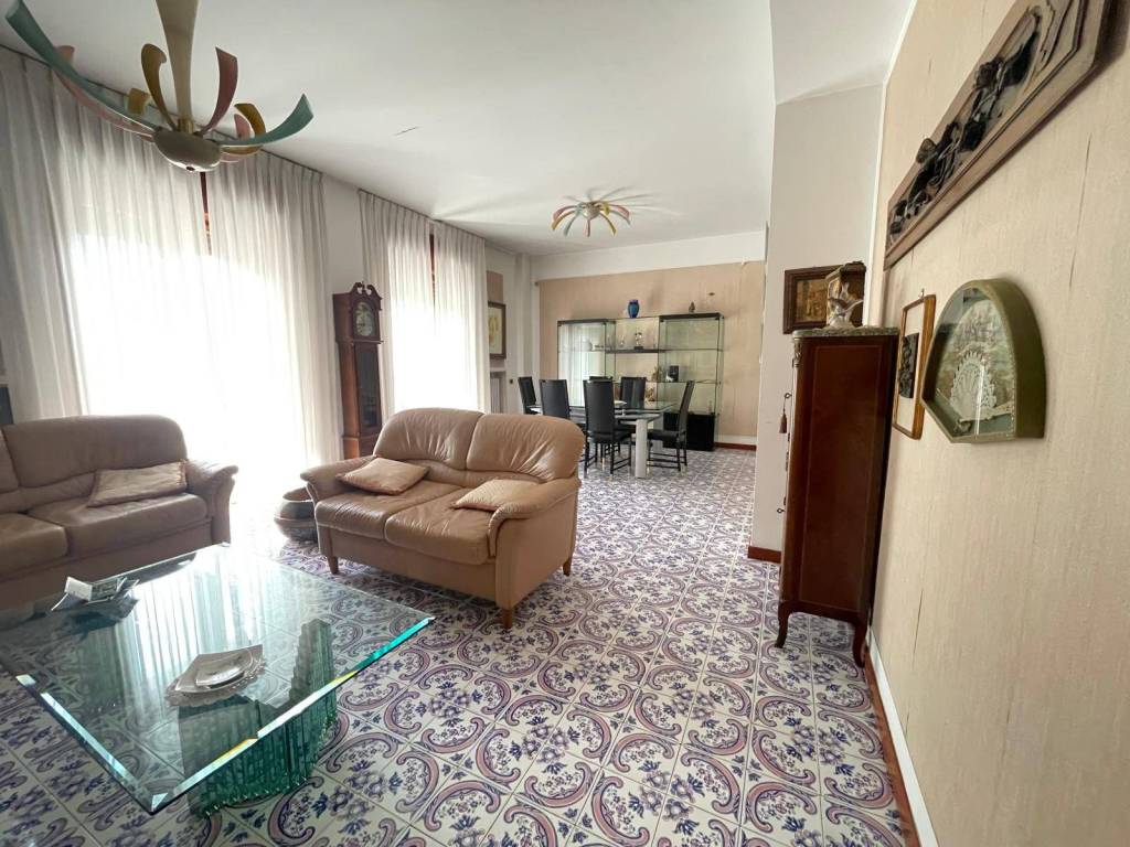 Appartamento a Benevento in Via Roberto Ruffilli - Foto 4