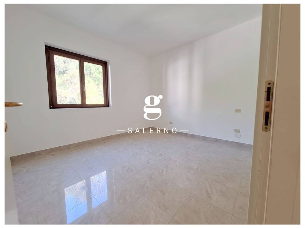 Appartamento a Salerno in Via Panoramica - Foto 5