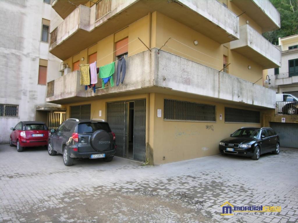 Box / garage a Modica in via Trani 10 - Foto 4