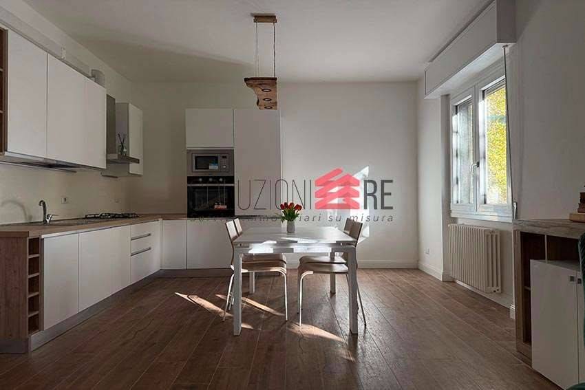 Appartamento a Novara in Viale Giulio Cesare, 56 - Foto 2