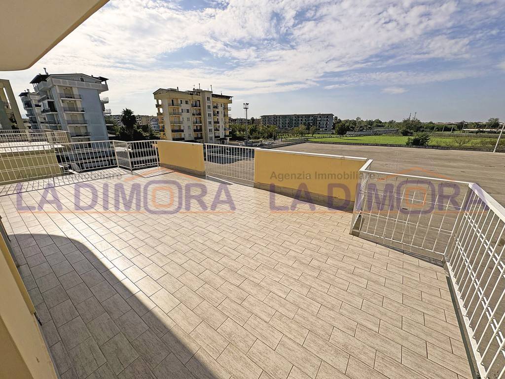 Appartamento a Aversa in Via Enrico De Nicola - Foto 4