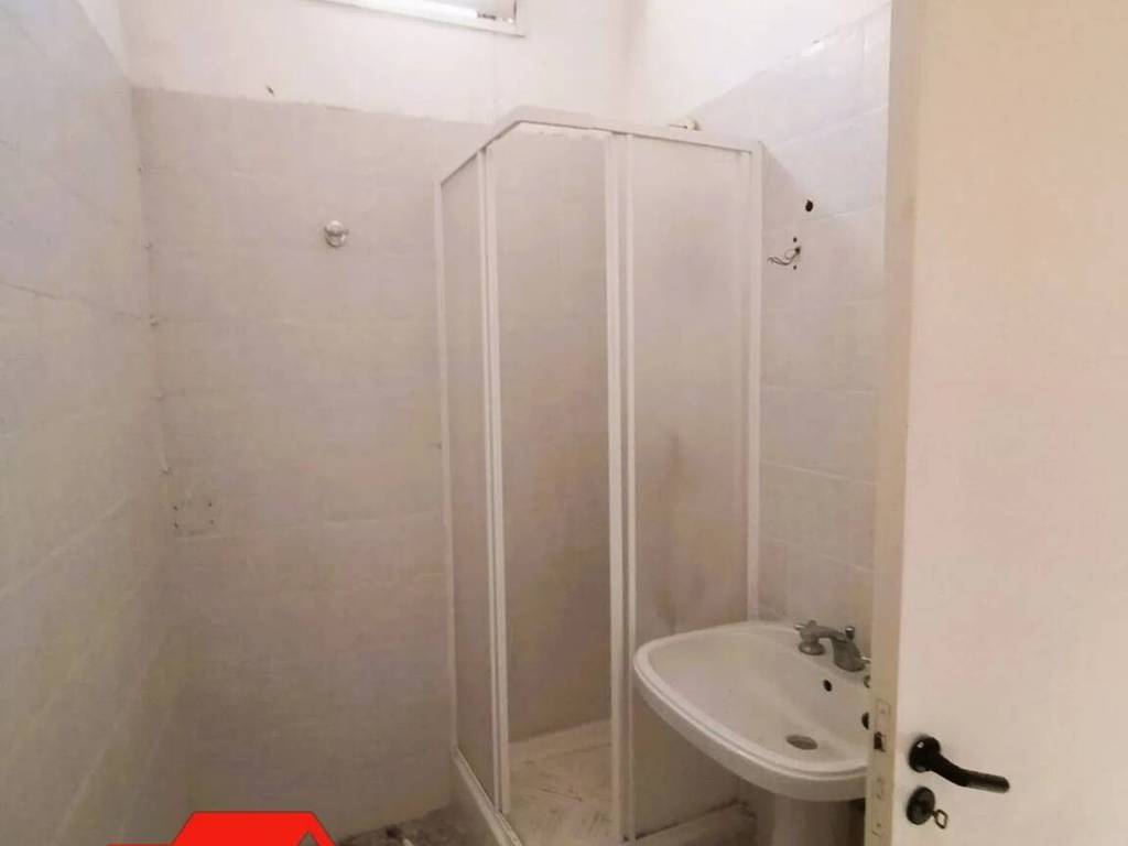 Appartamento a Calimera in Via Salvo D'Acquisto, 43 - Foto 4