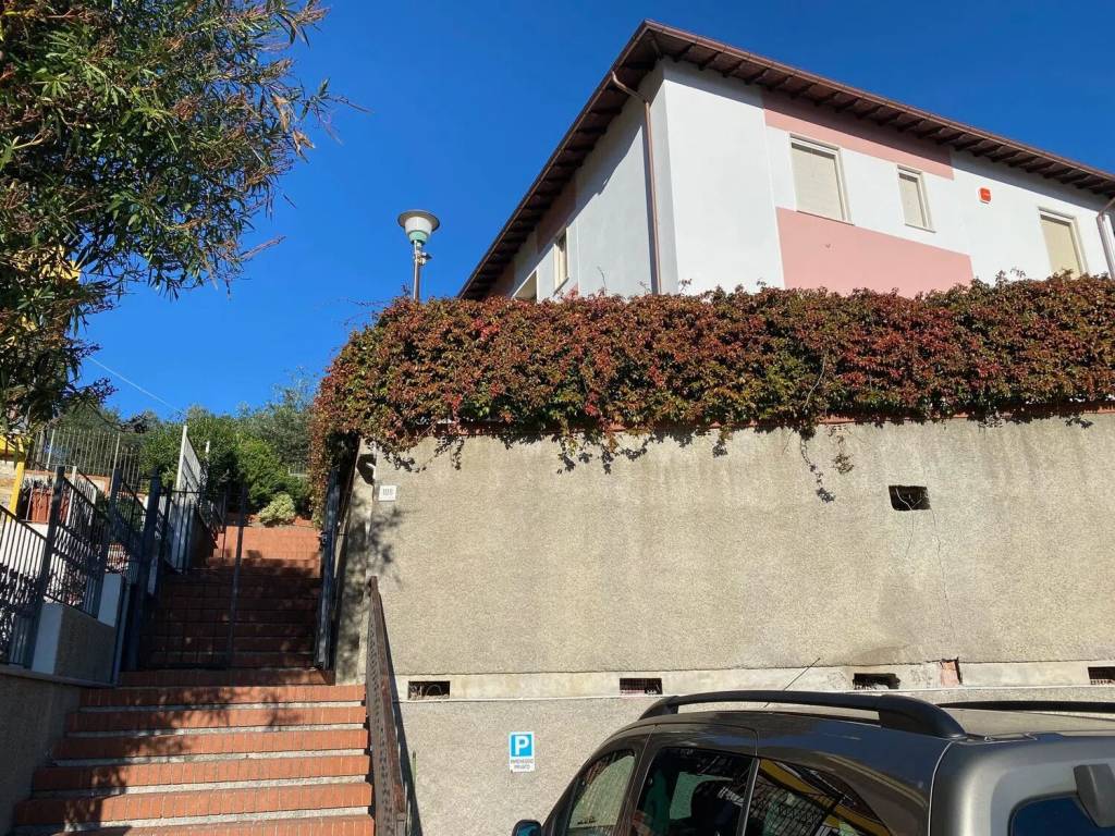 Appartamento a Laigueglia in Via Castello Romano - Foto 4
