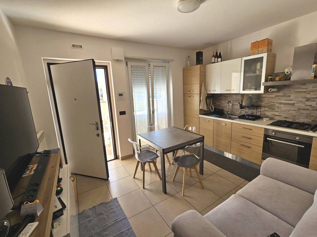 Appartamento a Cepagatti in Via San Martino - Foto 2
