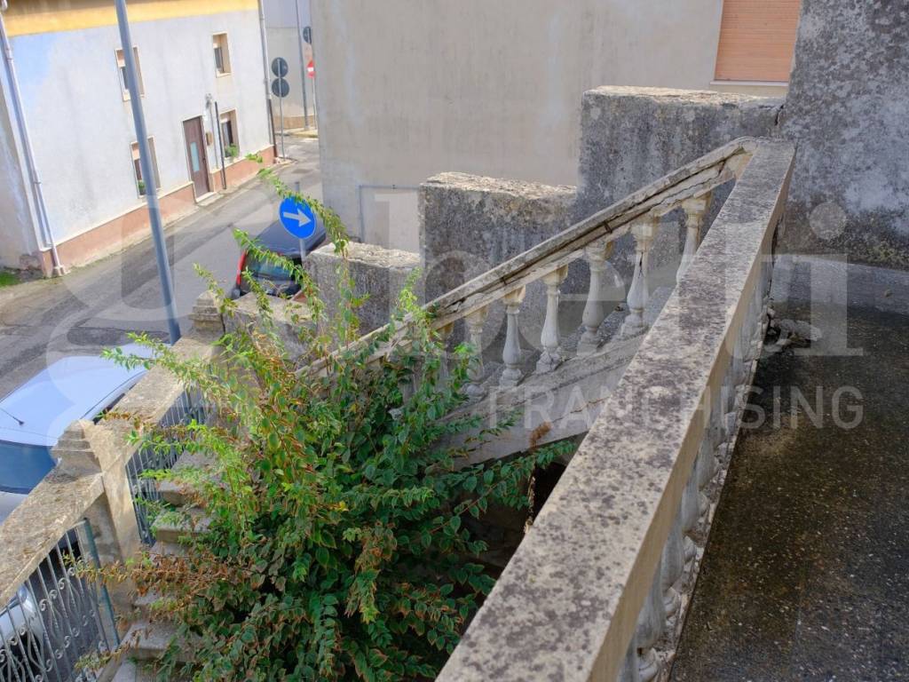 Casa indipendente a Terralba in VIA CAIROLI , 29 - Foto 2