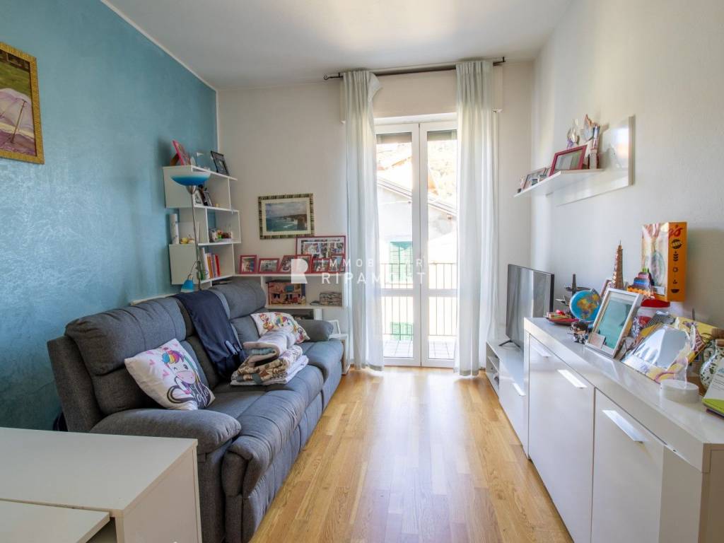 Appartamento a Galbiate in Via Giuseppe Mazzini - Foto 2